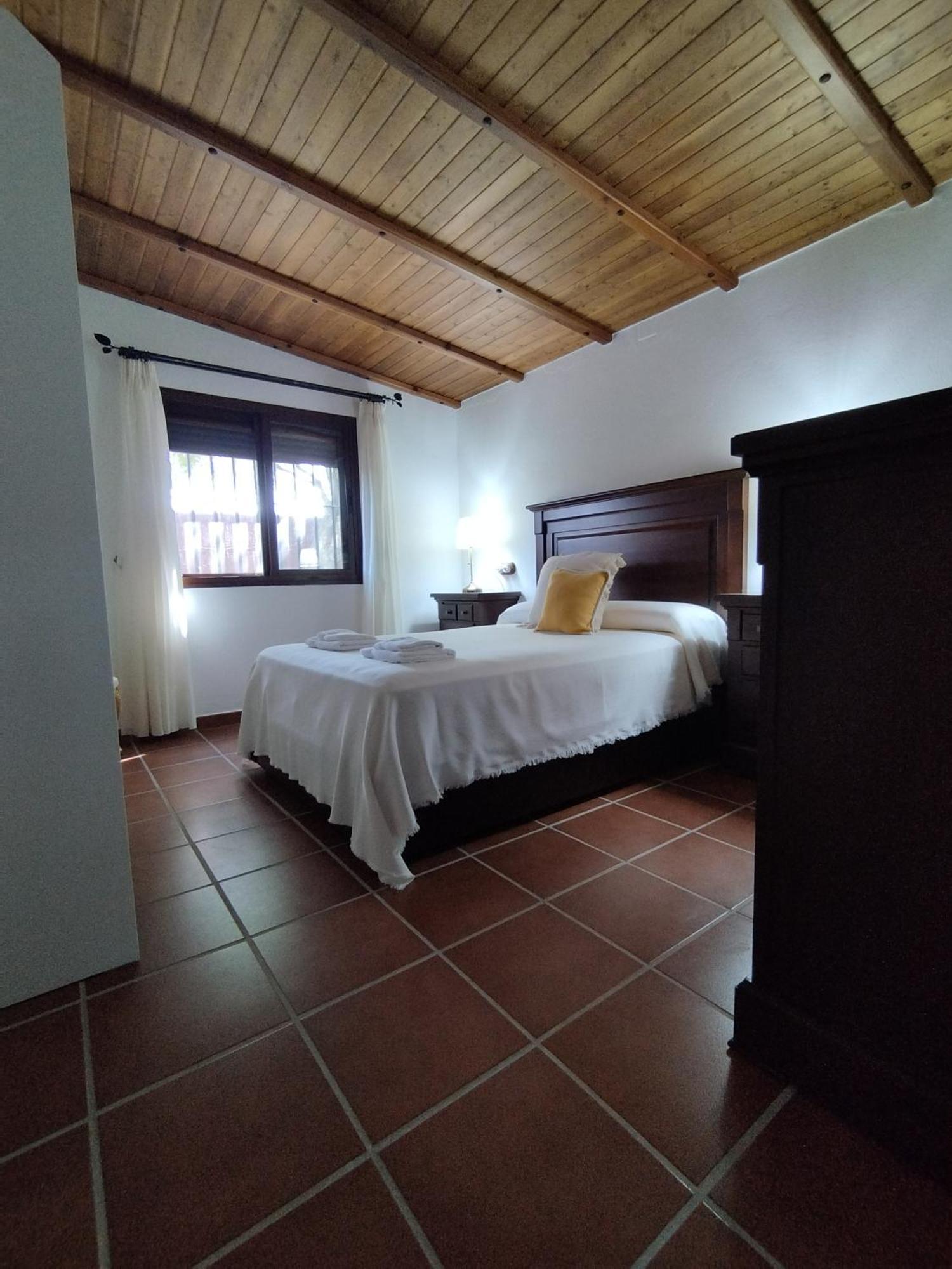 Vivienda Rural Los Madronos Malcocinado  Exteriör bild